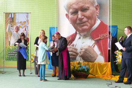 Protokół z przebiegu VI Międzyszkolnego Konkursu wiedzy o Janie Pawle II „Święty Jan Paweł II – całkowicie oddany Maryi”