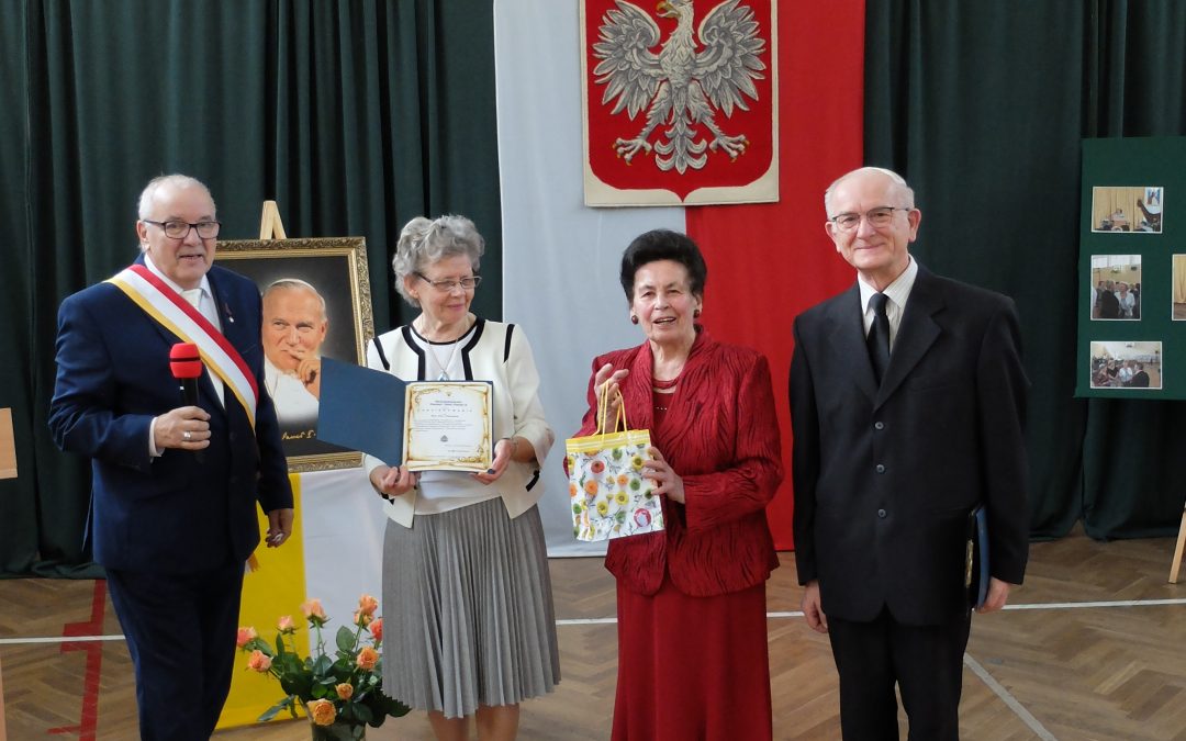 Medal Świętego Jana Pawła II&nbsp;dla Zespołu Szkół Gastronomicznych w&nbsp;Warszawie