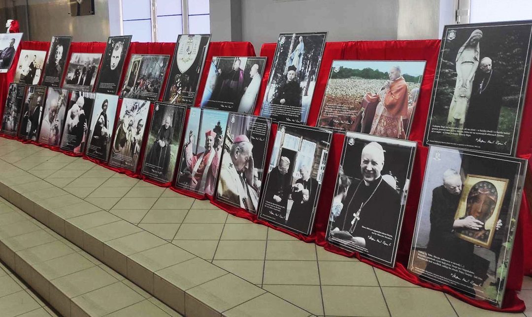 Wystawa o&nbsp;kardynale Stefanie Wyszyńskim we&nbsp;Włocławku