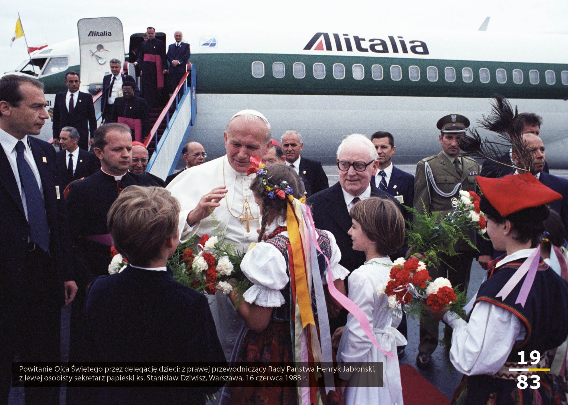 2025-ipjp2-jan-pawel-ii-na-mazowszu-1979-1999 (7) Wystawa edukacyjna "80. rocznica Powstania Warszawskiego"