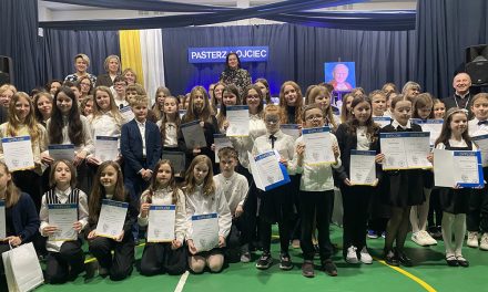 XIX Przegląd Twórczości Młodzieżowej „Pasterz i&nbsp;Ojciec” w&nbsp;Radomiu