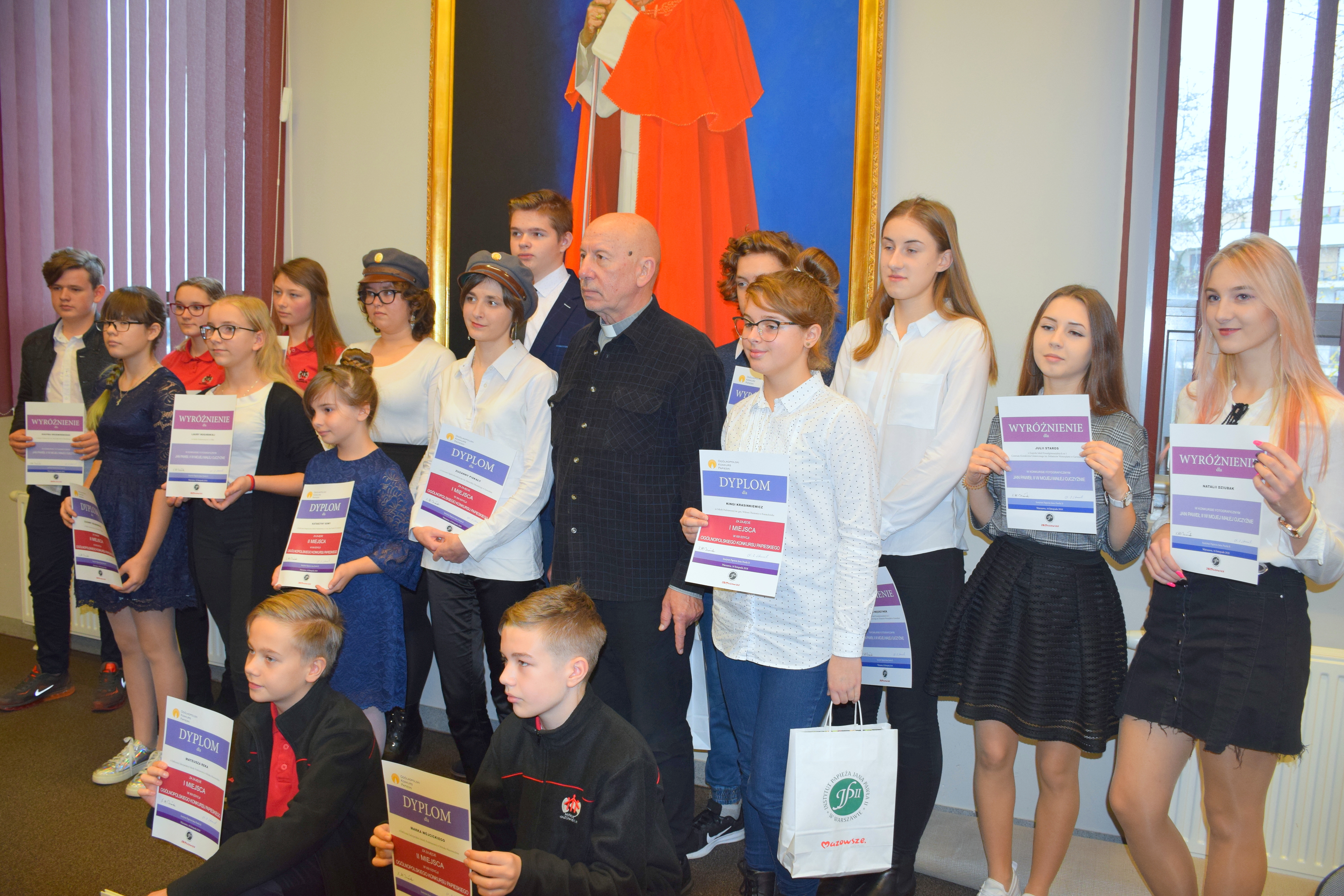 Gala finałowa XIII edycji Ogólnopolskiego Konkursu Papieskiego oraz konkursu fotograficznego „Jan Paweł II w mojej małej Ojczyźnie”
